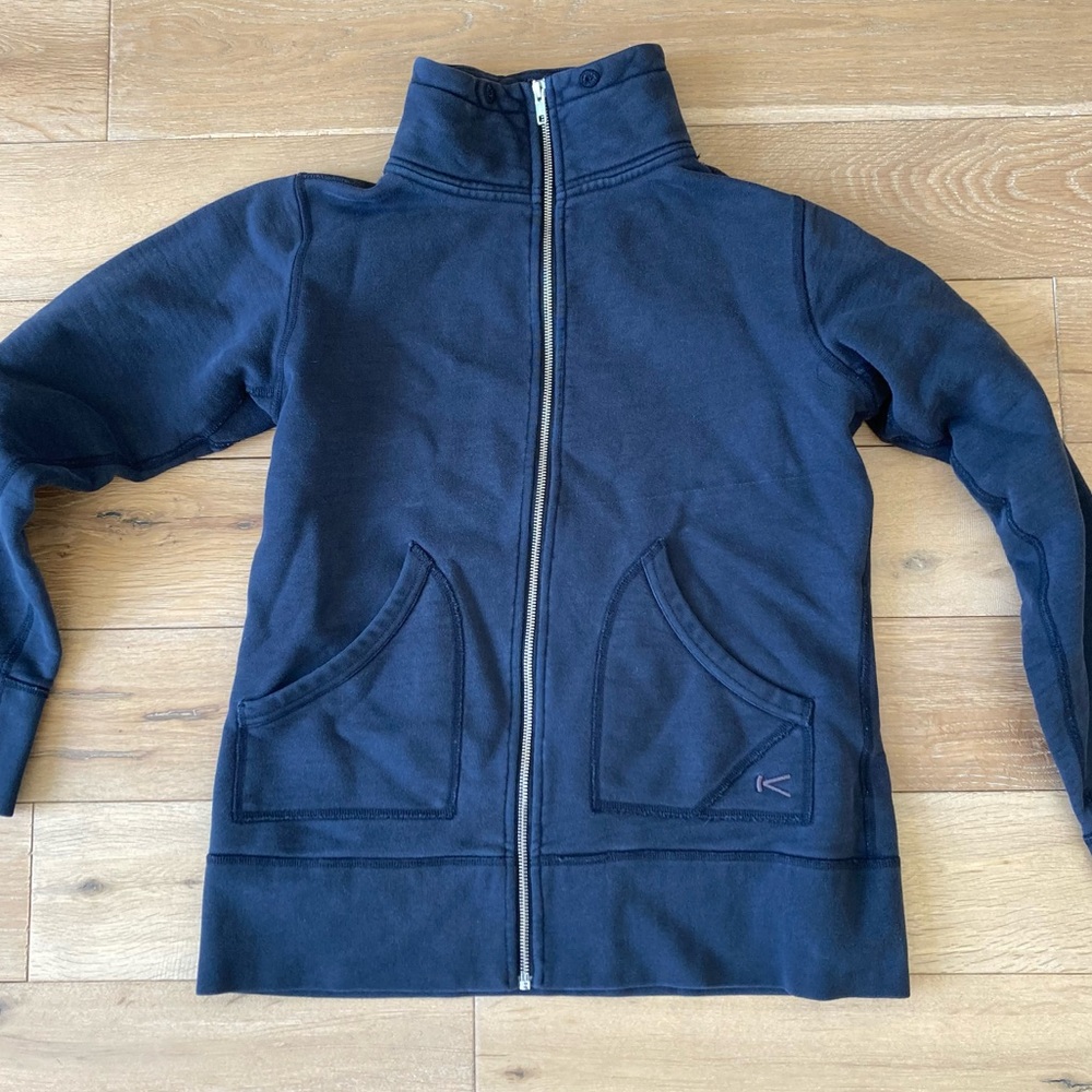 Keen High-neck Sweatshirt